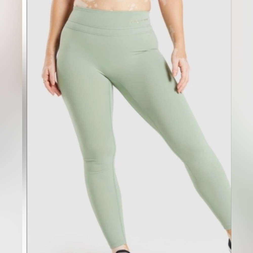 Whitney Simmons Rib Waist Gymshark Leggings Limited Edition Moss Green L NWT